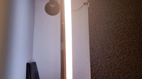     online show from 10/11/25, 10:25