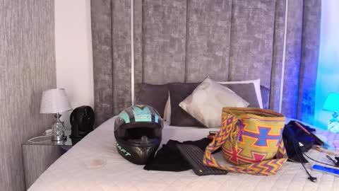     online show from 03/19/26, 10:41