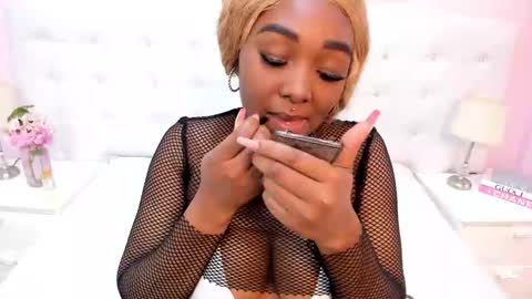 GISEL online show from 02/04/25, 04:08