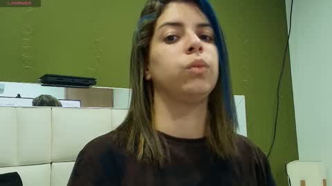 Gisell online show from 09/21/25, 12:07