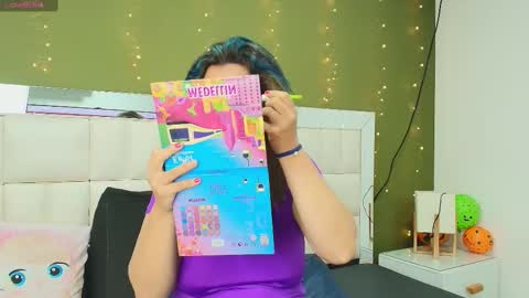 Gisell online show from 10/25/25, 12:13