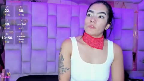 Snapshot of gisell_squirt chatting on 04/30/26, 02:01 gisell_squirt online show from 04/30/26, 02:01