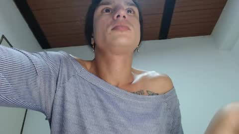 Snapshot of gisellawatsonn chatting on 04/27/26, 02:20 Gisella online show from 04/27/26, 02:20