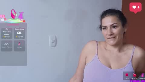 Giselle  online show from 10/08/25, 01:42