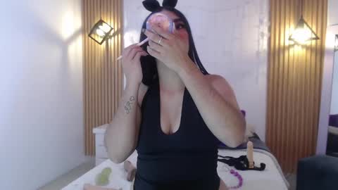 Snapshot of giselslut chatting on 05/24/26, 02:16 giselslut online show from 05/24/26, 02:16