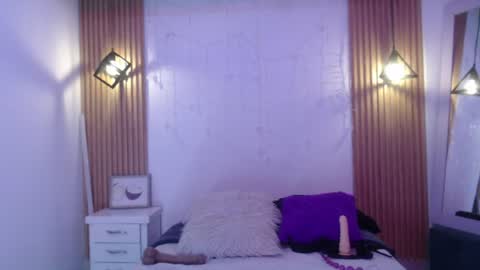 Snapshot of giselslut chatting on 06/14/26, 03:08 giselslut online show from 06/14/26, 03:08