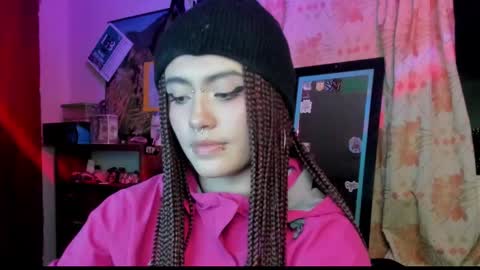 Giulietta online show from 12/18/24, 03:58