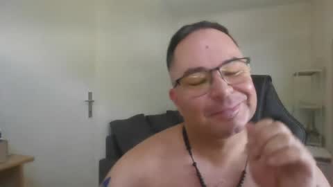 Snapshot of giulio203 chatting on 07/04/26, 11:27 giulio203 online show from 07/04/26, 11:27