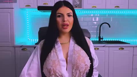 Snapshot of giulyalust chatting on 02/24/26, 10:19 Giulia online show from 02/24/26, 10:19