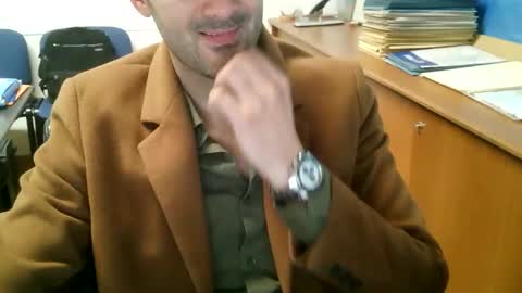 giuseppevai1 online show from 11/14/25, 07:01