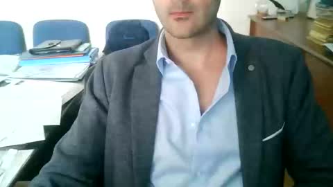 giuseppevai1 online show from 04/22/26, 09:55