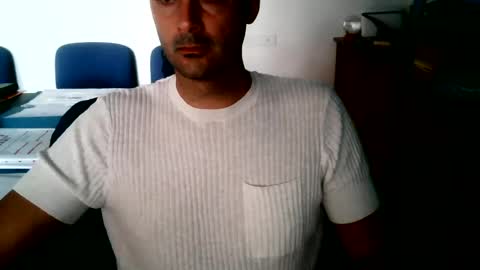 Snapshot of giuseppevai1 chatting on 07/08/26, 05:50 giuseppevai1 online show from 07/08/26, 05:50