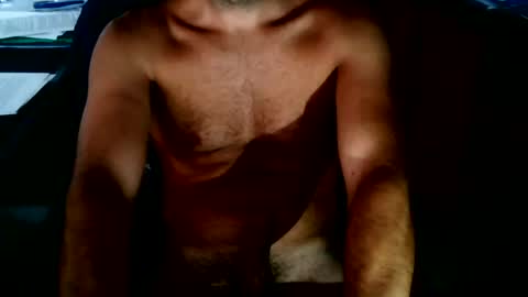 Snapshot of giuseppevai1 chatting on 07/24/26, 05:00 giuseppevai1 online show from 07/24/26, 05:00