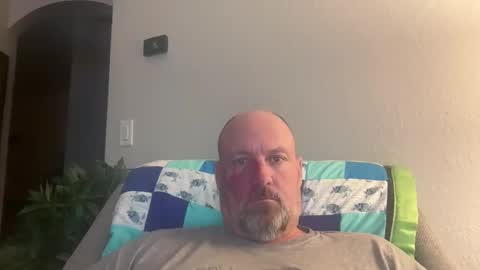 giveitup193 online show from 10/29/25, 11:17