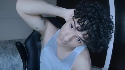 giyu online show from 12/16/25, 12:43