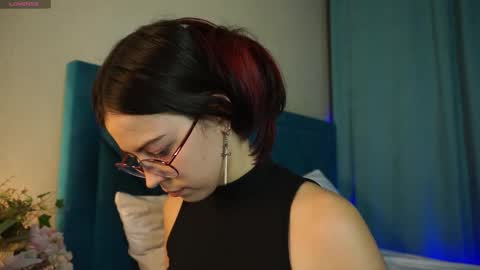 Agness online show from 10/17/25, 02:52