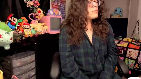 glaceon9 online show from 11/02/25, 12:24