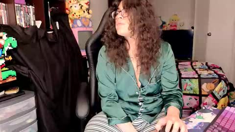 glaceon9 online show from 02/10/26, 03:38