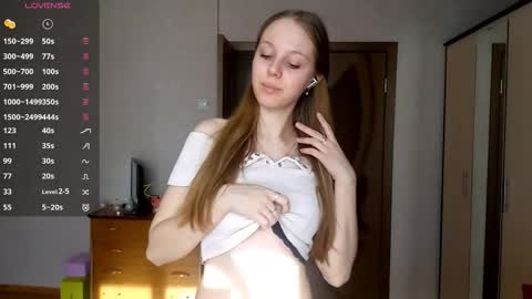 Violetta online show from 02/15/26, 07:16