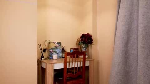 Call me Daisy online show from 10/22/25, 03:07