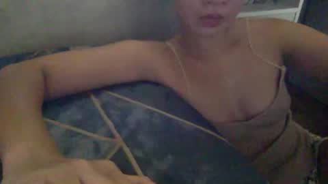 Snapshot of glamlgirl chatting on 10/22/25, 04:13 glamlgirl online show from 10/22/25, 04:13