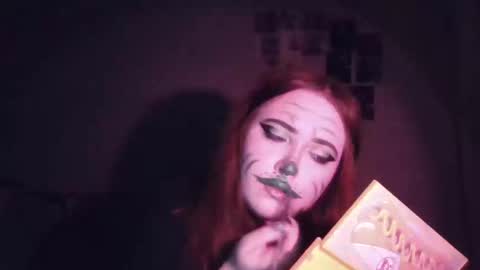 glamour_rebel online show from 12/14/25, 12:10