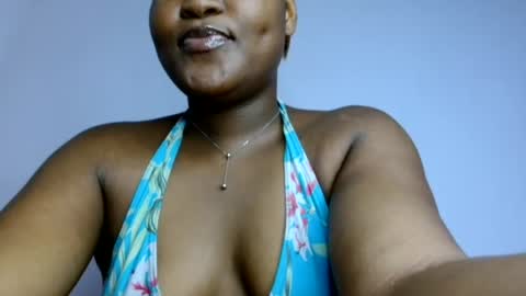 Snapshot of glamslut8 chatting on 06/27/26, 09:36 sweet girl online show from 06/27/26, 09:36