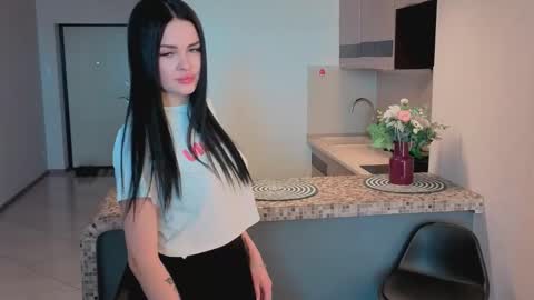 Sonya online show from 02/11/26, 08:30