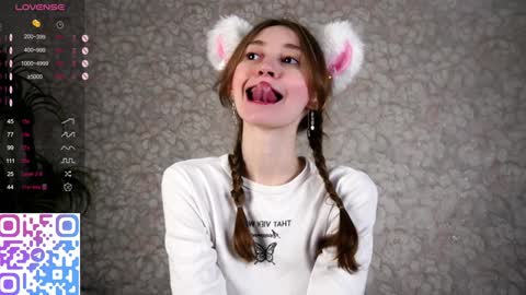 Snapshot of glennabardy chatting on 01/23/25, 06:45 Sandra online show from 01/23/25, 06:45