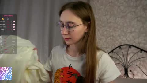 Snapshot of glennabardy chatting on 03/02/25, 12:20 Sandra online show from 03/02/25, 12:20