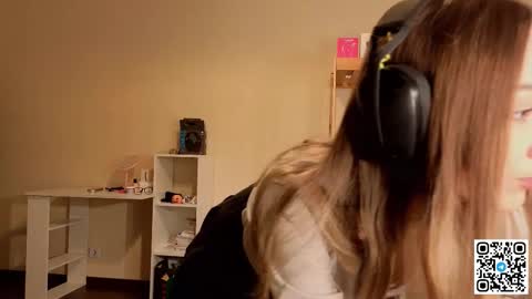 Catalina online show from 12/05/25, 11:08