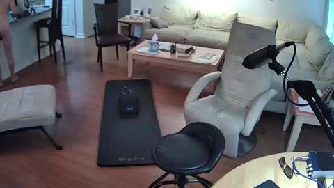 glennbitch online show from 12/25/24, 07:02