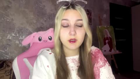 Kelly online show from 04/20/26, 12:41