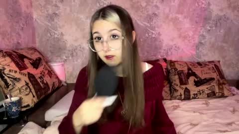 Kelly online show from 04/22/26, 12:39