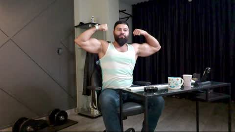 Matthew .. for short call me Matt online show from 12/22/24, 04:50