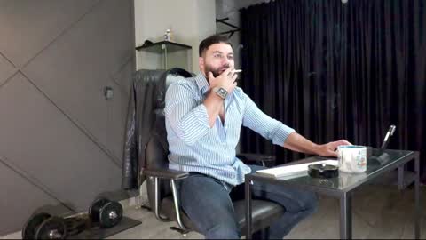 Matthew .. for short call me Matt online show from 12/23/24, 02:24