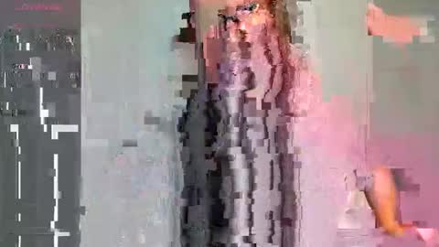 Snapshot of glitterkitty_108 chatting on 02/23/25, 10:31 GlitterKitty 108 online show from 02/23/25, 10:31