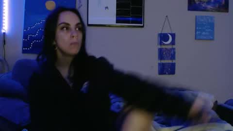 anna online show from 12/14/25, 09:25