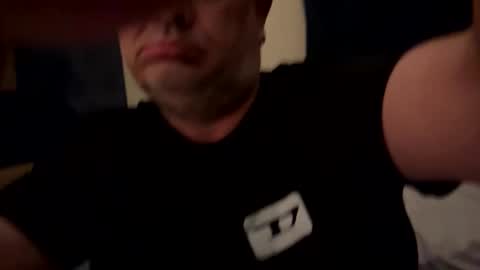 gllen9999 online show from 11/07/25, 07:47