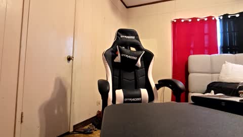 glomightyj online show from 02/08/26, 08:45