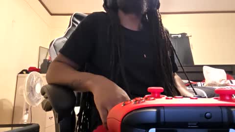 glomightyj online show from 04/01/26, 10:29