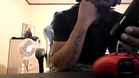 glomightyj online show from 04/20/26, 03:53