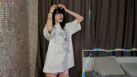 Snapshot of gloomy_muse chatting on 07/24/26, 01:09 gloomy_muse online show from 07/24/26, 01:09