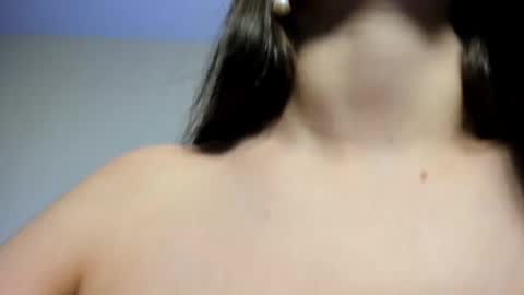 Gloria online show from 10/15/25, 07:58