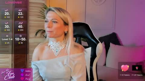 Gloria online show from 12/16/24, 02:27