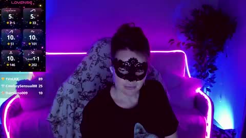 Snapshot of gloriagrays chatting on 03/08/25, 01:25 gloriagrays online show from 03/08/25, 01:25