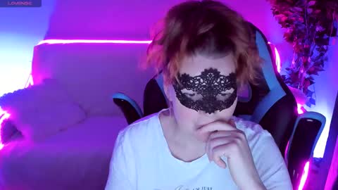 Snapshot of gloriagrays chatting on 09/17/25, 07:15 gloriagrays online show from 09/17/25, 07:15