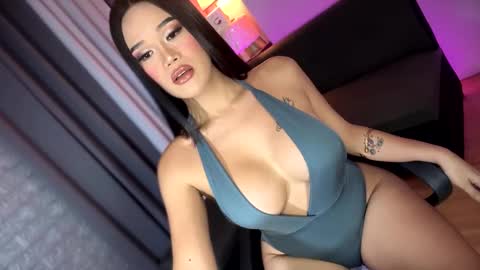 shy online show from 11/19/25, 06:41