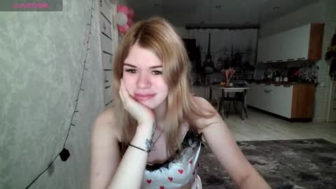  Roxy  online show from 12/03/24, 02:25
