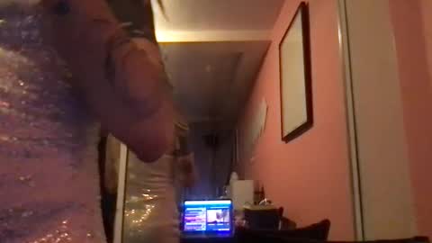 Glow Goddess online show from 09/25/25, 04:05